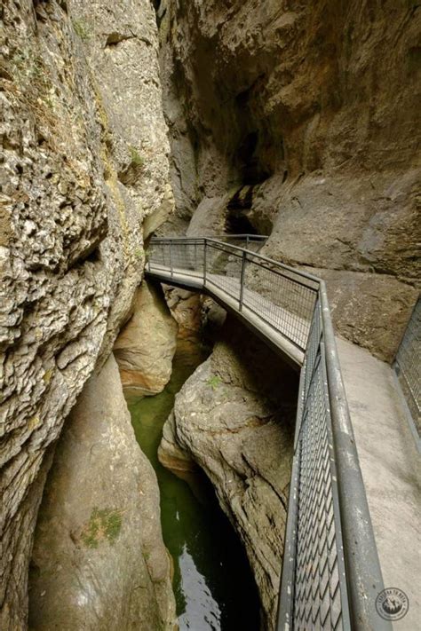 pueblos cerca de yecla|El desfiladero de la Yecla y ruta por los alrededores